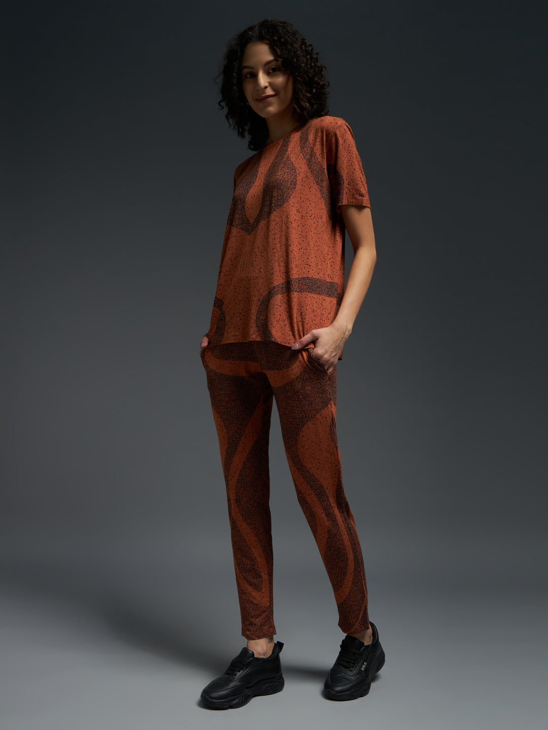 Amber spice athletic set