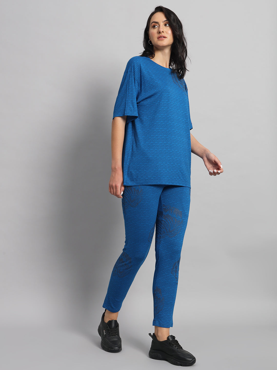 Cobalt all over print athletic