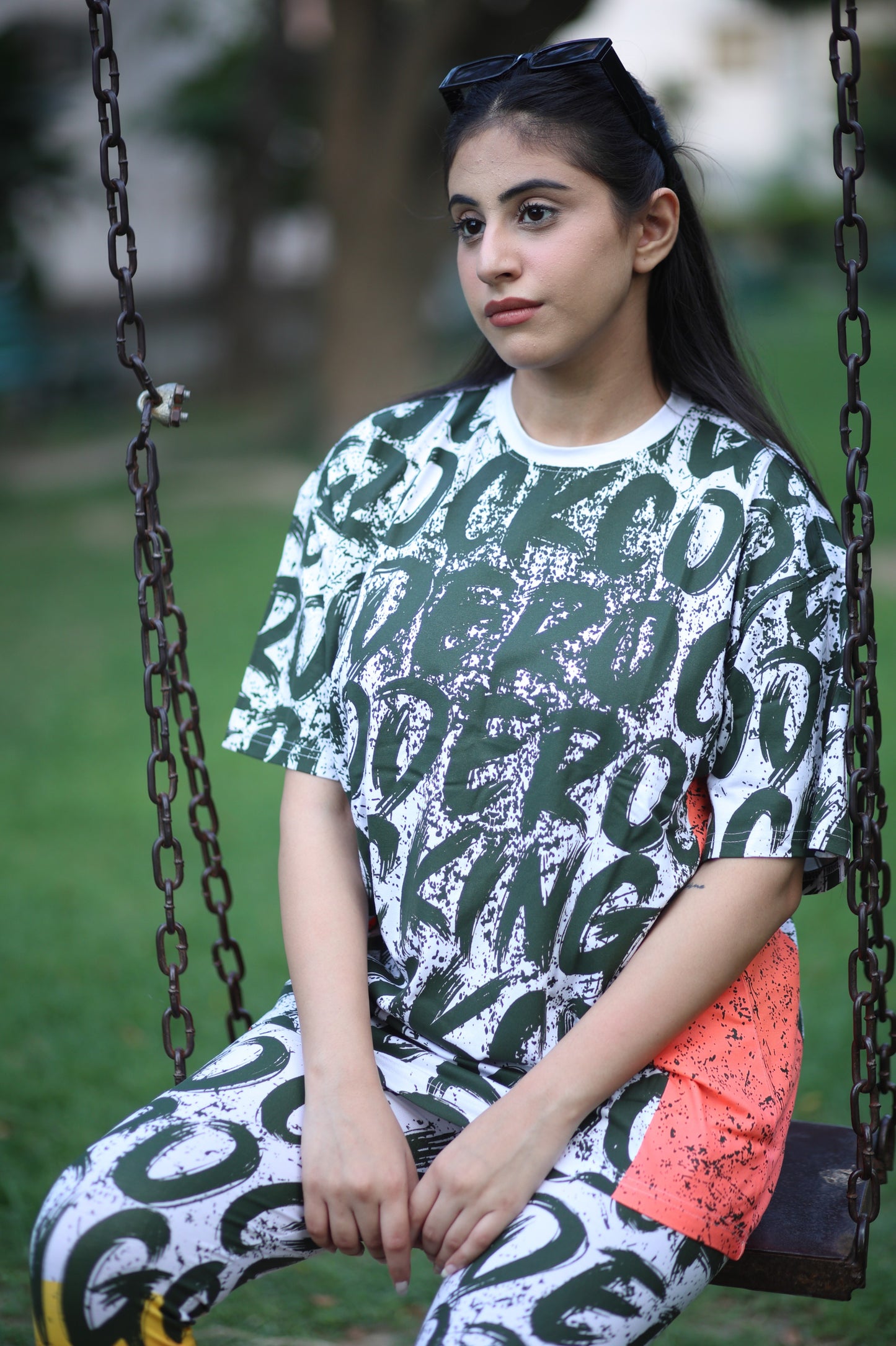 Crocodile rocking print leggings set