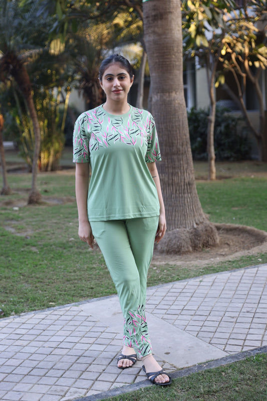 Spring green foliage athletic set
