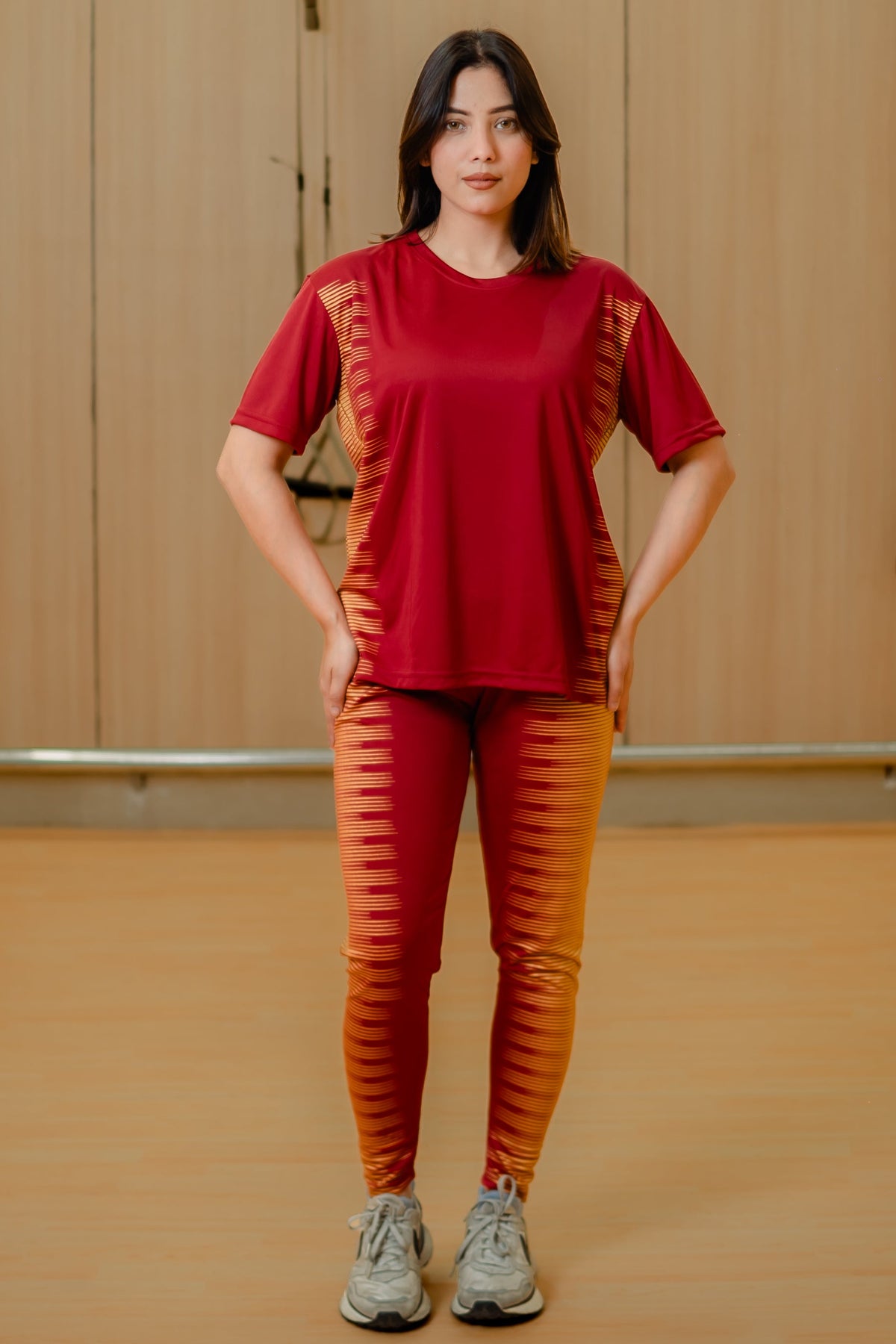 Red Golden Wave Print Stretchable Leggings Set