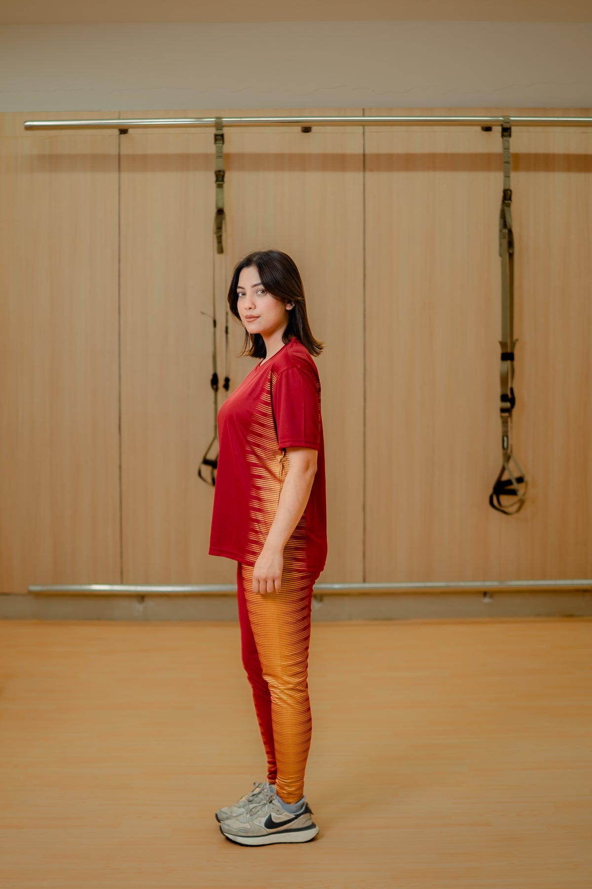 Red Golden Wave Print Stretchable Leggings Set